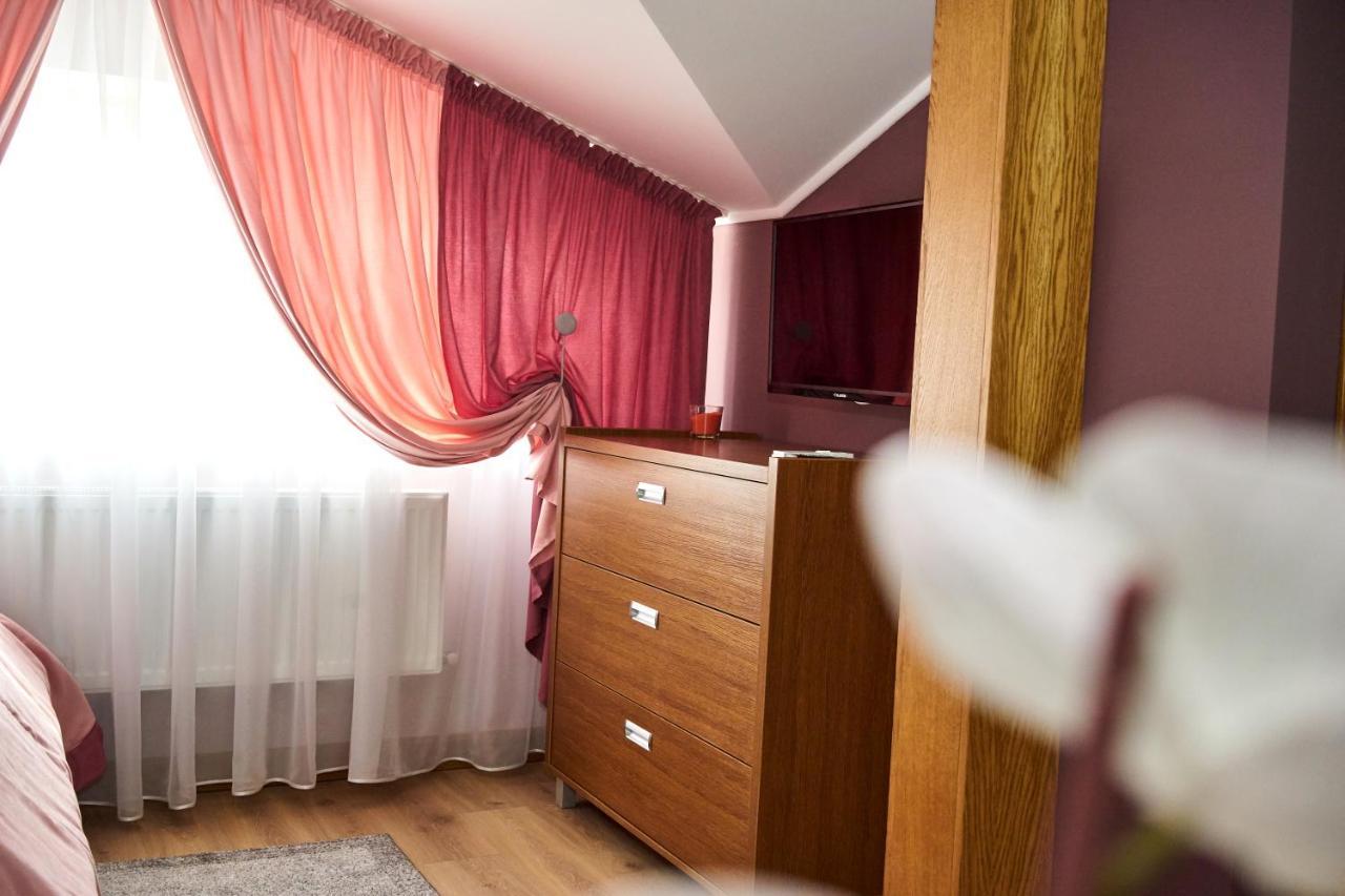 Східний Hotel Berezhany Exterior photo